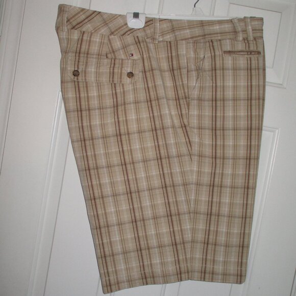 Tommy Hilfiger Womens Tan Cotton Plaid Bermuda Short Pant - Size 46W* - Picture 1 of 3